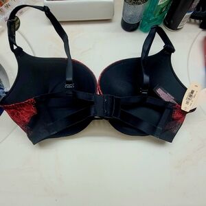 Bombshell Victoria Secret/ Push Up